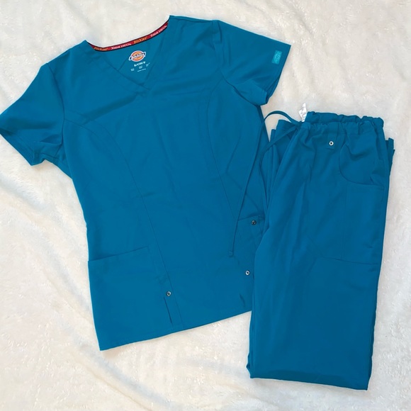 Dickies Tall scrub Set - Picture 2 of 8